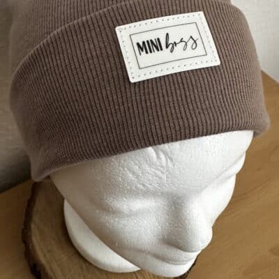 Beanies in Teddybraun gerippt