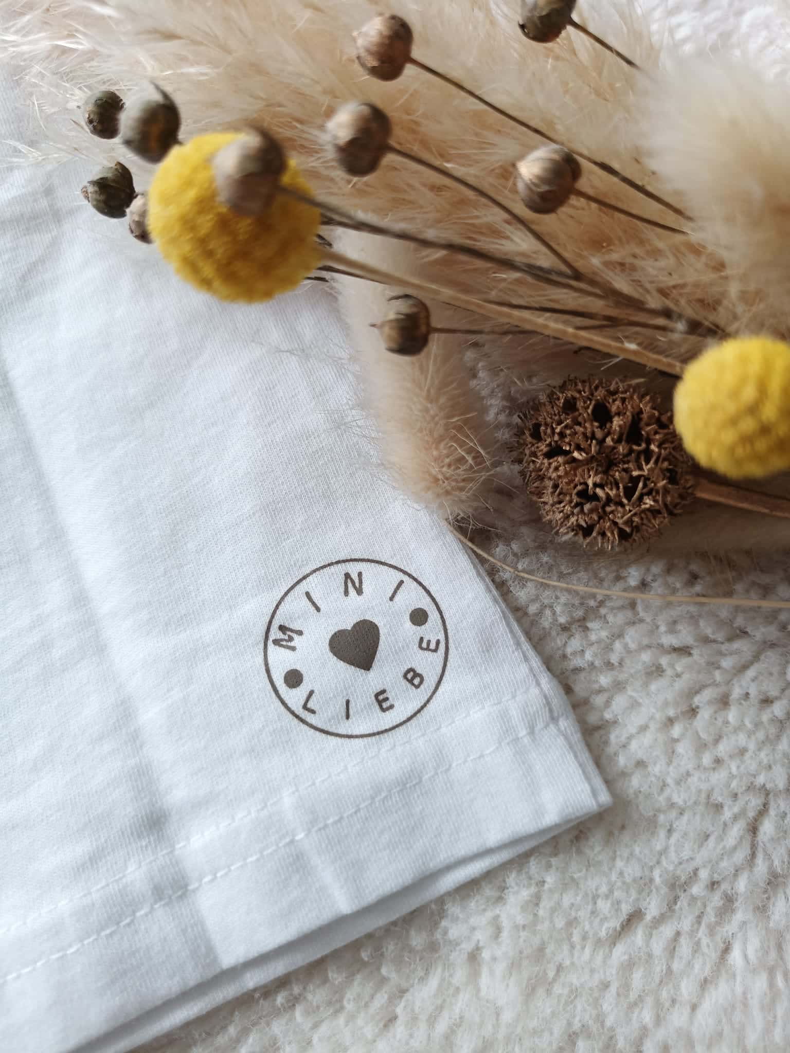 Tshirt Frechdachs + Beanie und Halstuch – Bild 2