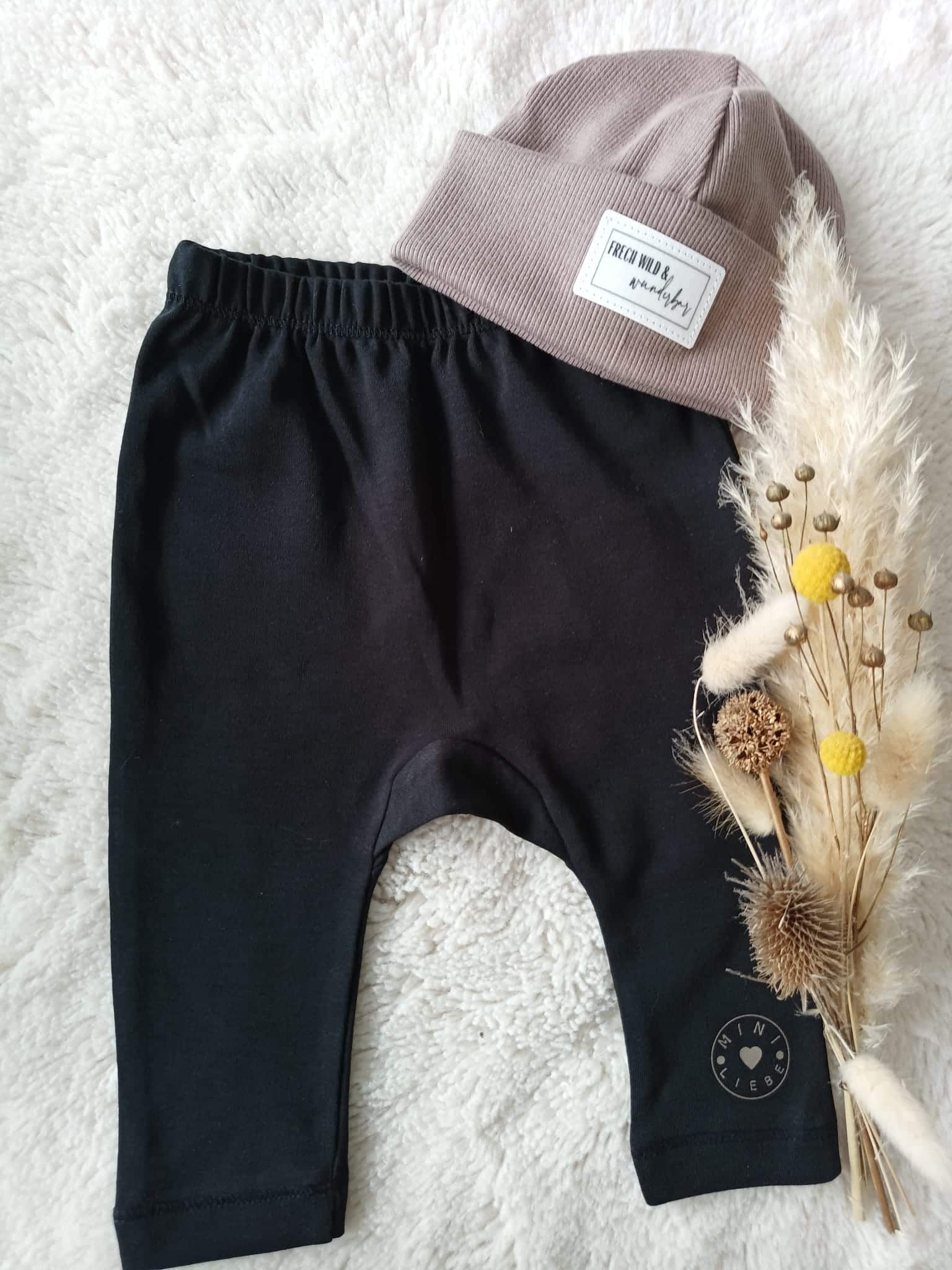 Babylegging + Beanie