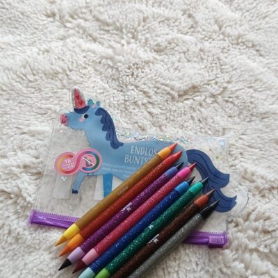 moses. Endlos-Buntstifte – 16 Farben mit Einhorn-Täschchen